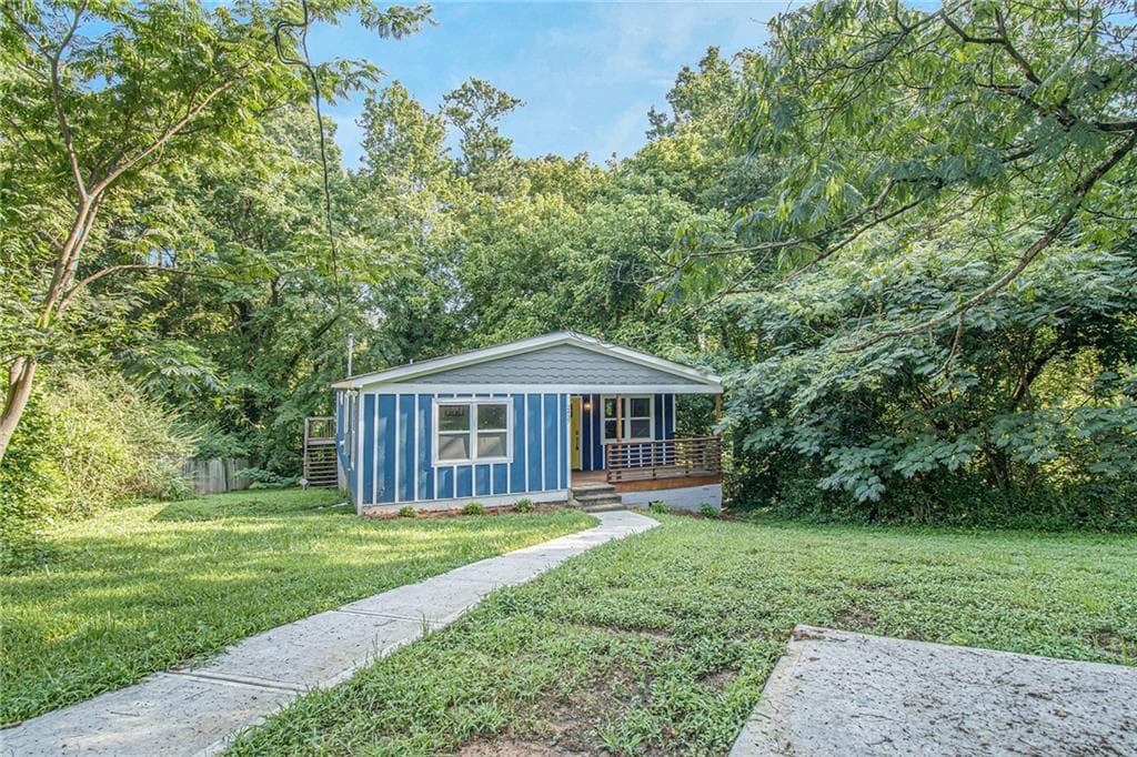 3 bedroom, 2 bathroom, 1,288 sq ft single family residence sold at 2437 Felker Ward Street, Atlanta, GA 30318