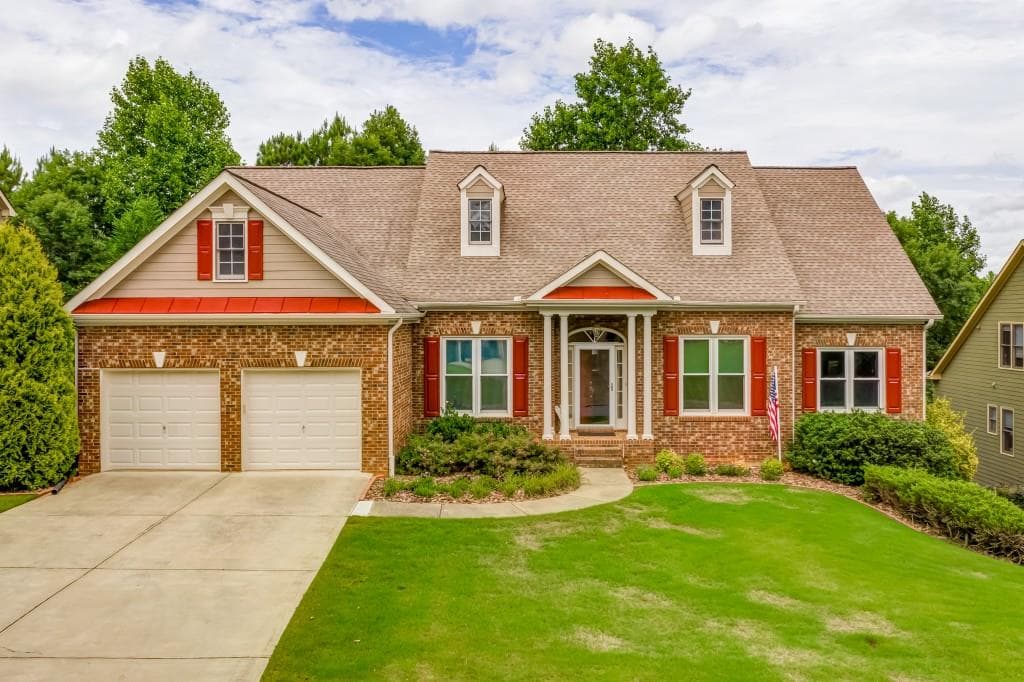 4 bedroom, 3 bathroom, 3,897 sq ft single family residence sold at 833 Valley Drive, Canton, GA 30114