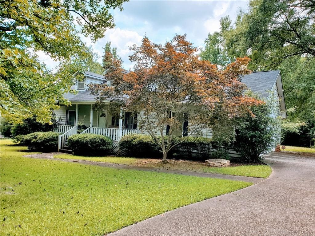 125 BROOKWOOD ESTATES Court, Stockbridge, GA 30281 — most recent listing photo