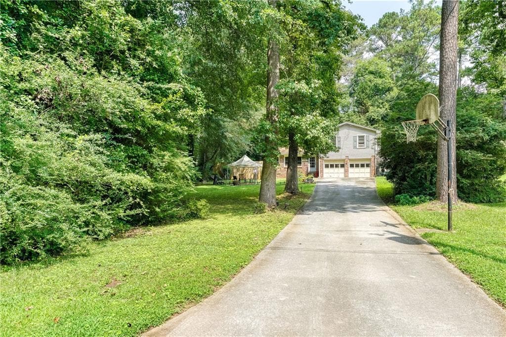 3095 Conrad Drive, Lawrenceville, GA 30044 — most recent listing photo