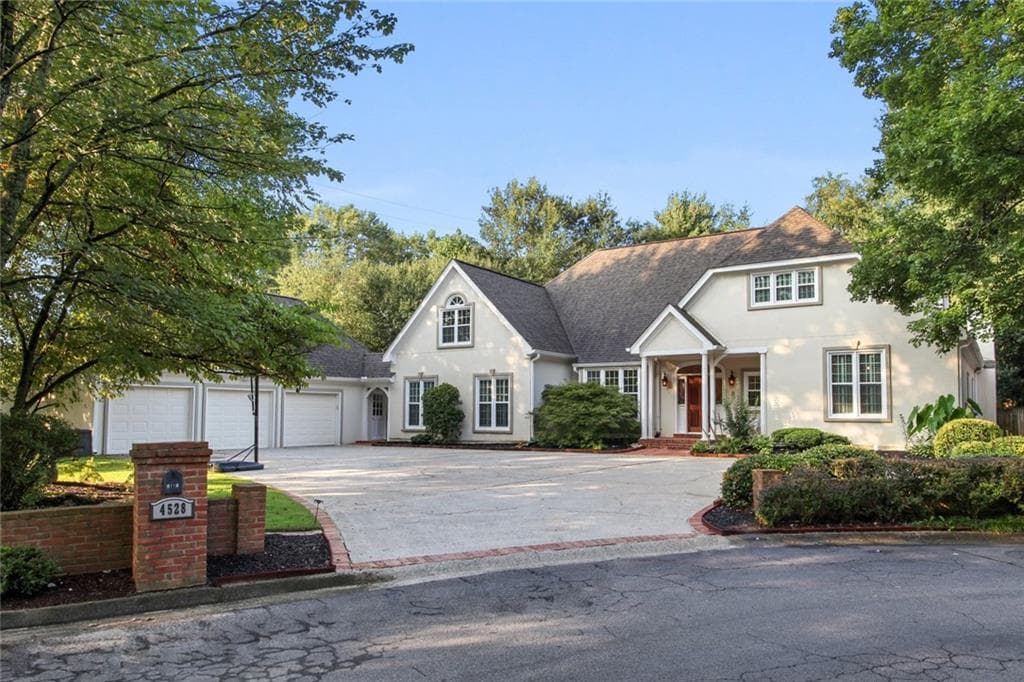 5 bedroom, 4 bathroom, 4,258 sq ft single family residence sold at 4528 Woodhaven, Marietta, GA 30067