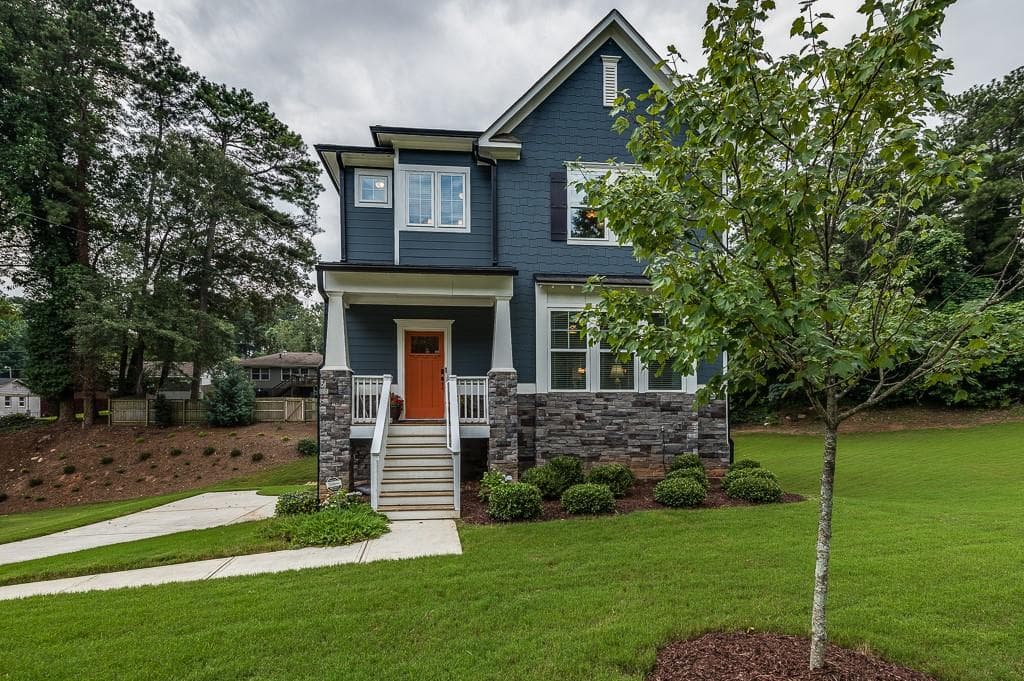 3 bedroom, 4 bathroom, 2,401 sq ft single family residence sold at 2017 Garden Circle, Decatur, GA 30032