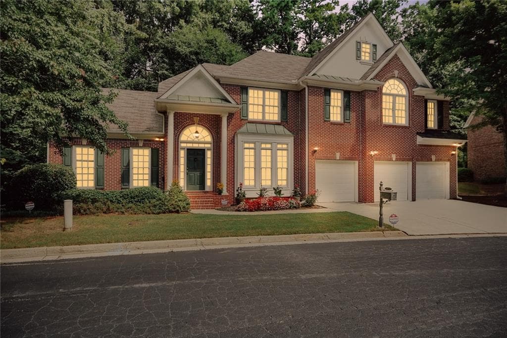 2079 Wrights Mill Circle, Brookhaven, GA 30324 — most recent listing photo