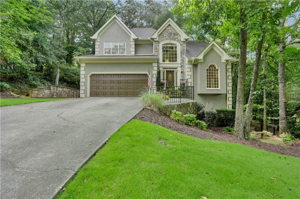 9160 Twelvestones Drive, Roswell, GA 30076 — most recent listing photo