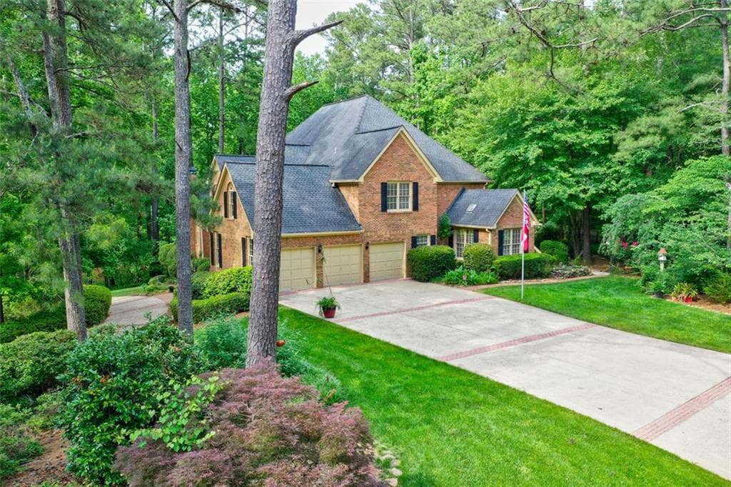 5065 WILLOW POINT Parkway, Marietta, GA 30068 — most recent listing photo