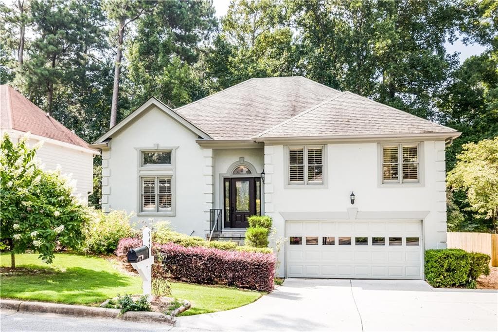 945 Litchfield Place, Roswell, GA 30076 — most recent listing photo