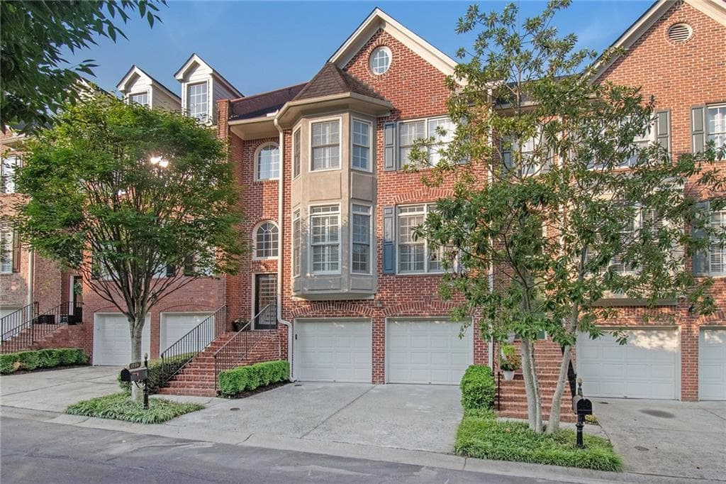 1259 Dunwoody Cove, Dunwoody, GA 30338 — most recent listing photo