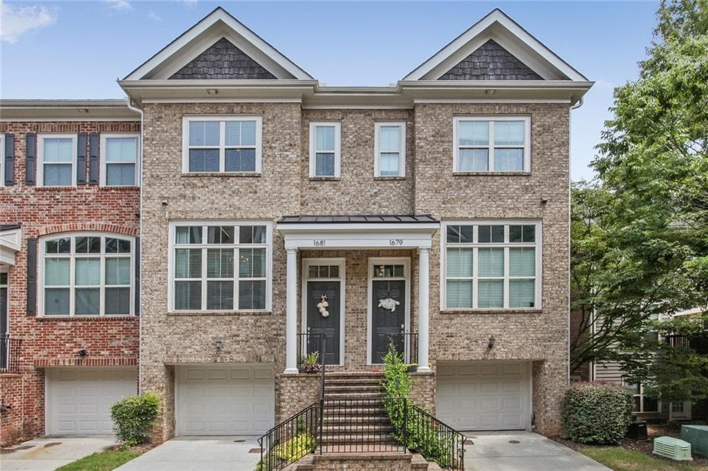 3 bedroom, 4 bathroom, 2,038 sq ft condominium sold at 1681 Mosaic Way 69, Smyrna, GA 30080