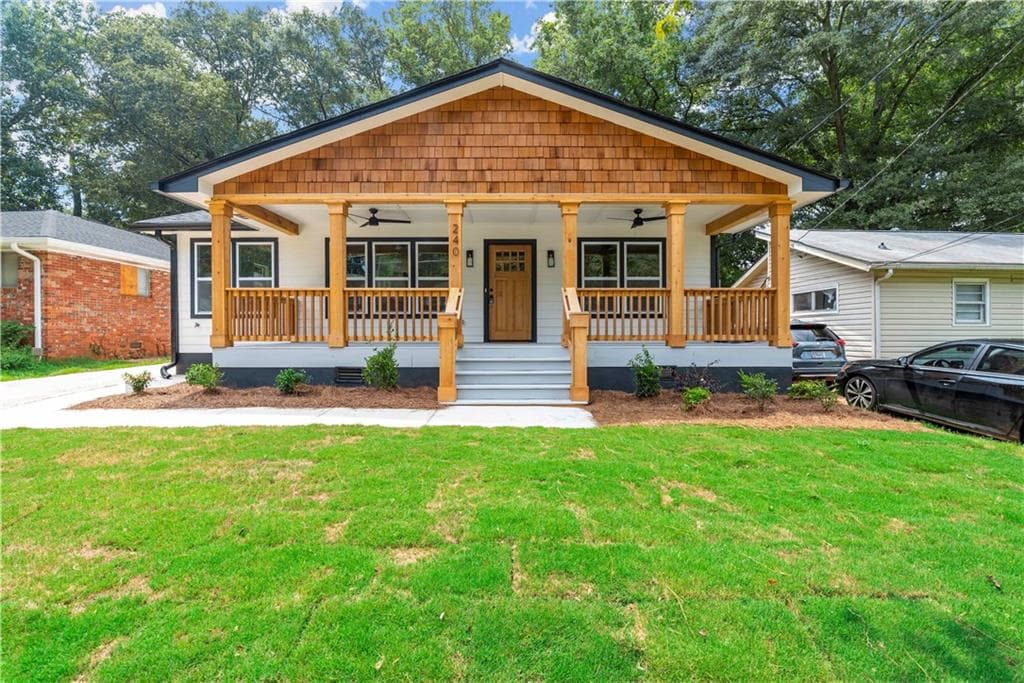 240 Maple Street, Hapeville, GA 30354 — most recent listing photo