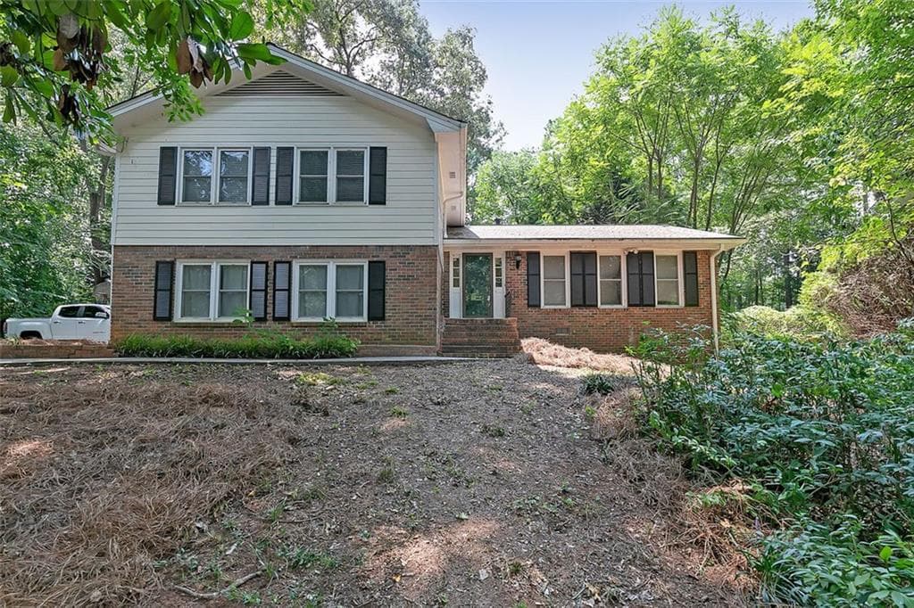 695 HICKORY RIDGE Road, Lilburn, GA 30047 — most recent listing photo