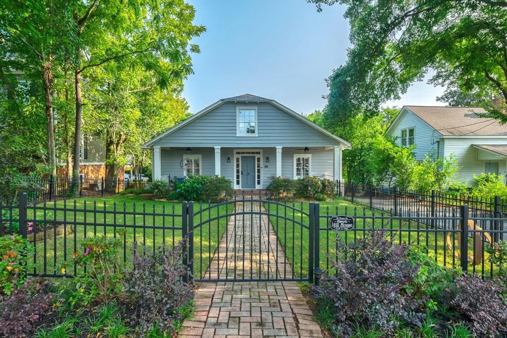 4 bedroom, 5 bathroom, 3,906 sq ft single family residence sold at 28 Sloan Street, Roswell, GA 30075
