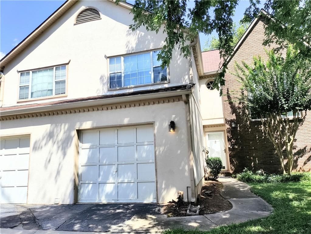 704 SE Bridge Lane, Smyrna, GA 30082 — most recent listing photo