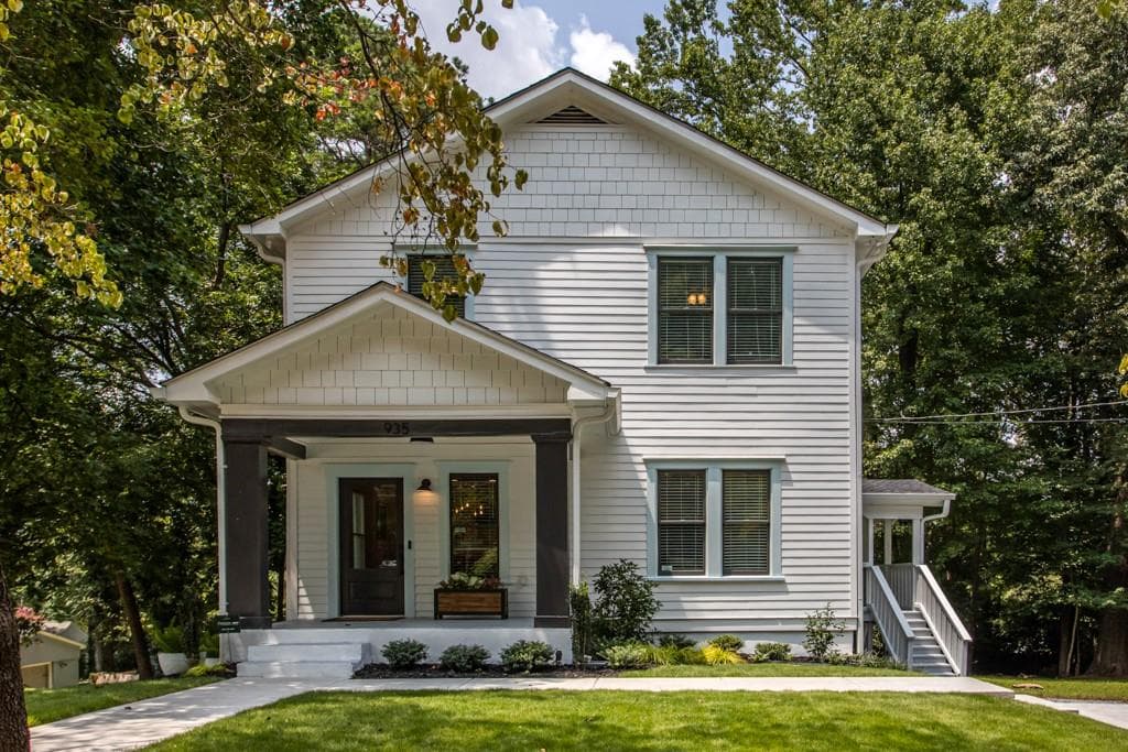 3 bedroom, 3 bathroom, 1,848 sq ft single family residence sold at 935 Ormewood Terrace, Atlanta, GA 30316