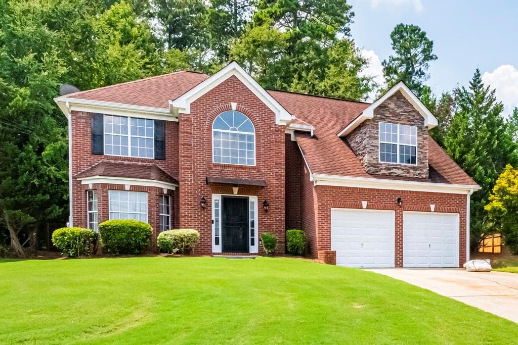 4642 Redbranch Drive, Decatur, GA 30035 — most recent listing photo