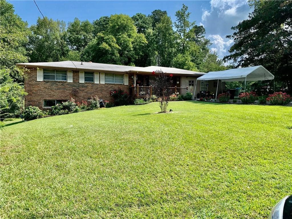 736 W Spring Drive, Douglasville, GA 30134 — most recent listing photo
