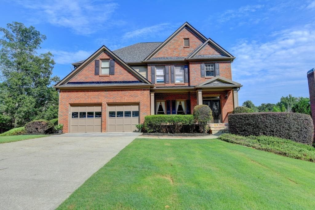 5625 Wake Forrest Run, Johns Creek, GA 30097 — most recent listing photo