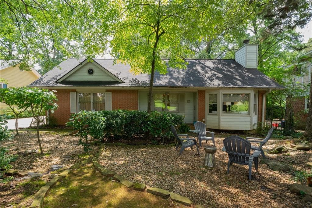 435 S Columbia Drive, Decatur, GA 30030 — most recent listing photo