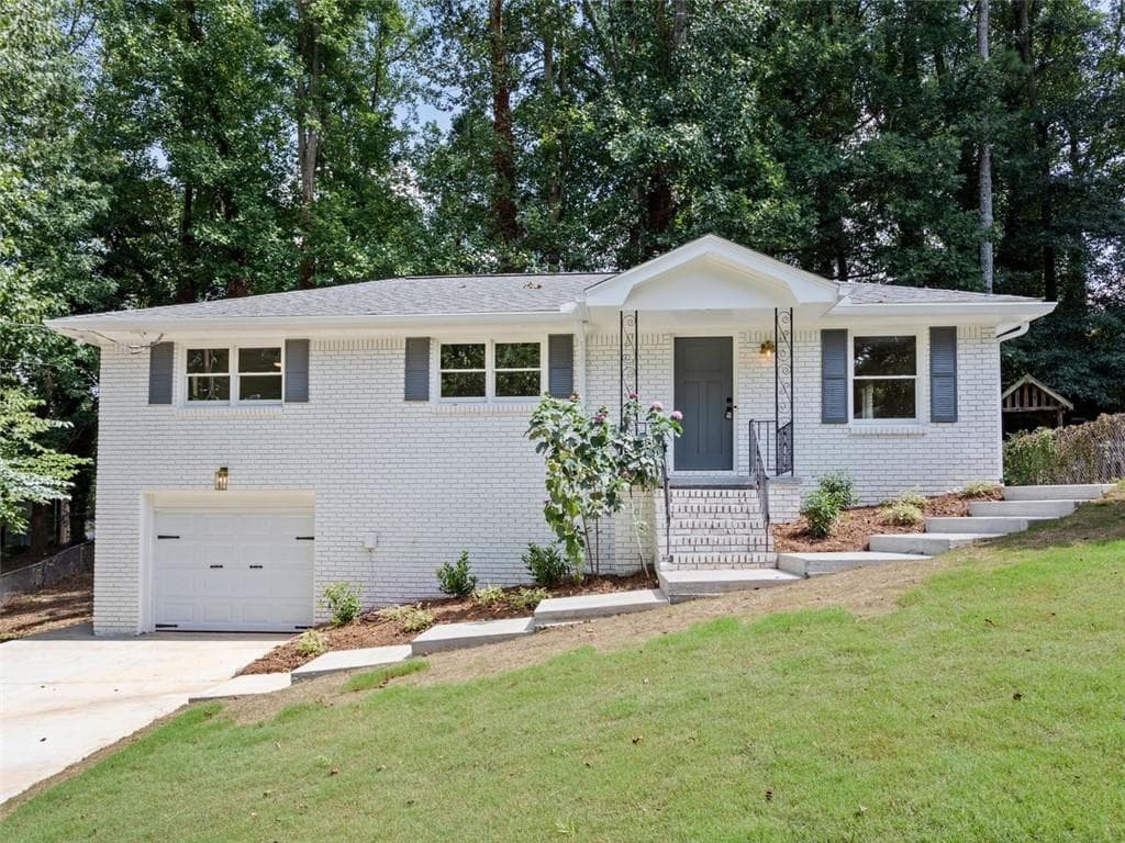 1050 CLIFTON Circle, Smyrna, GA 30080 — most recent listing photo