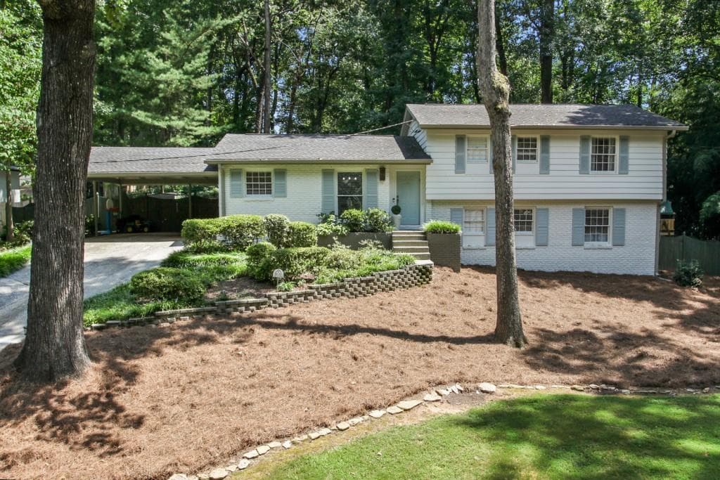 90 Bonnie Lane, Sandy Springs, GA 30328 — most recent listing photo