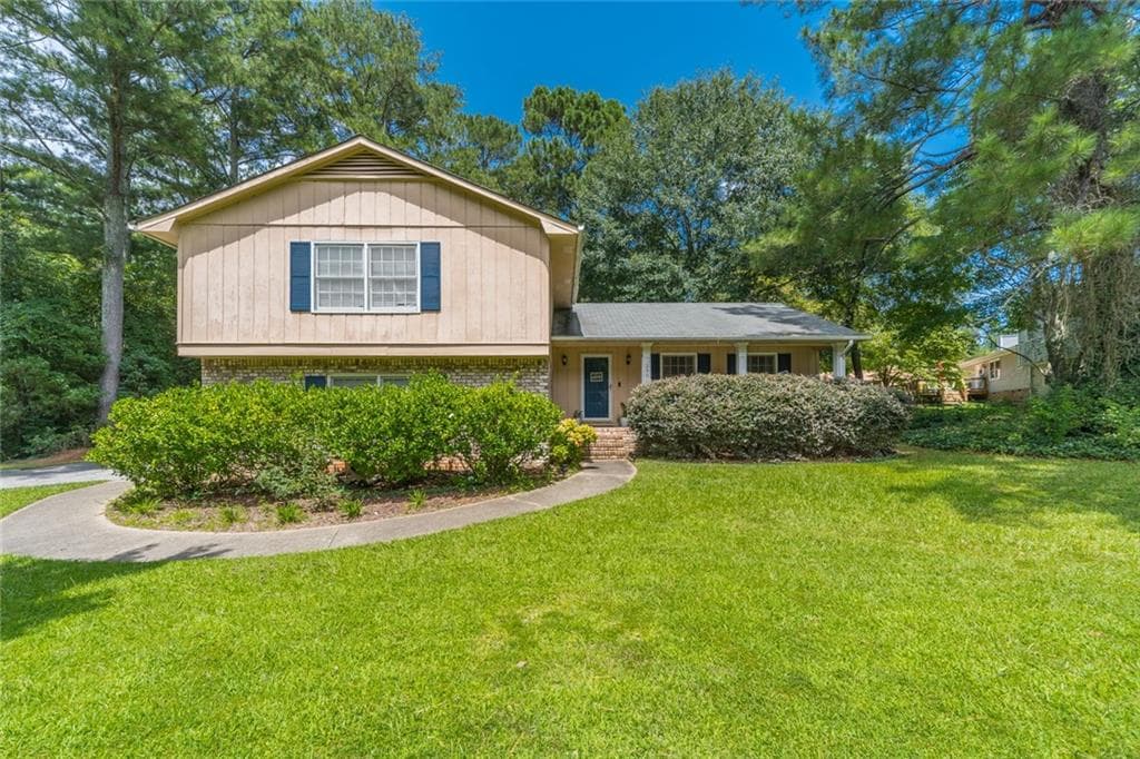 4 bedroom, 2 bathroom, 1,966 sq ft single family residence sold at 295 Plantation Road, Smyrna, GA 30082