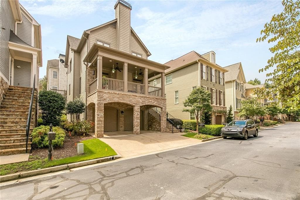 3 bedroom, 4 bathroom, 2,256 sq ft single family residence sold at 1128 Park Overlook Drive, Atlanta, GA 30324 — photo 1 of 1