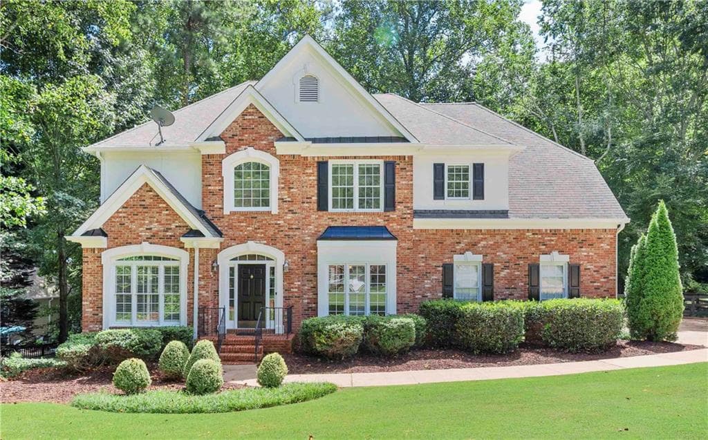 4 bedroom, 3 bathroom, 3,892 sq ft single family residence sold at 3035 Larkspur, Cumming, GA 30041