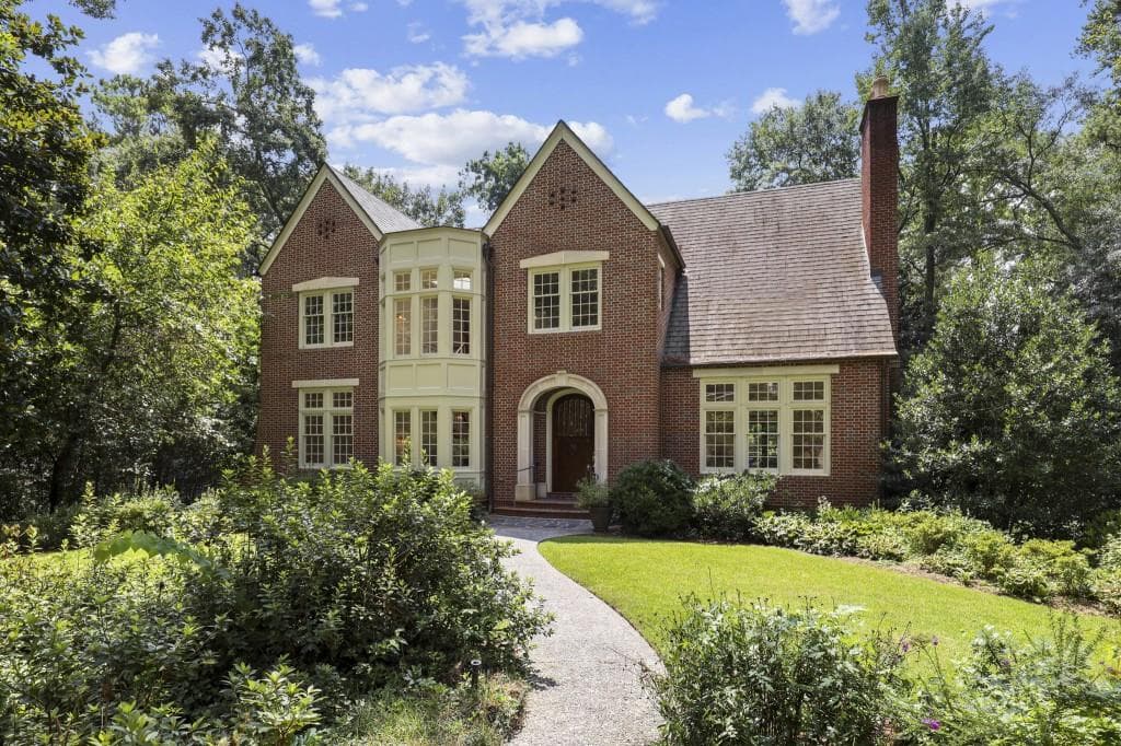 81 Peachtree Way, Atlanta, GA 30305 — most recent listing photo