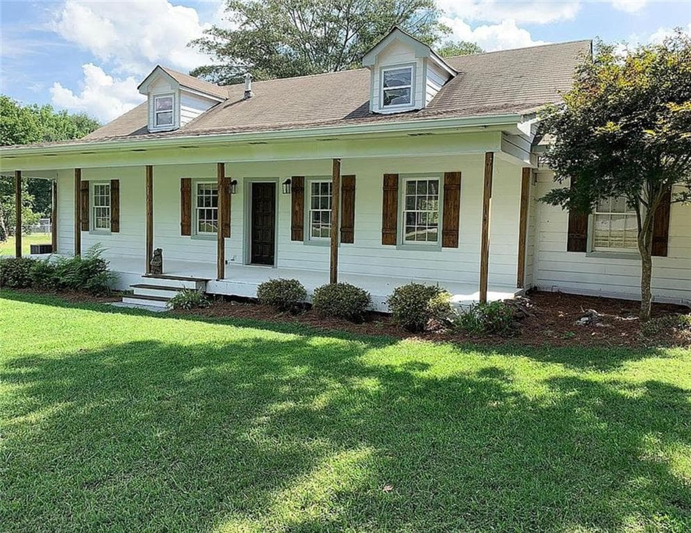 4 bedroom, 2 bathroom, 2,677 sq ft single family residence sold at 647 Tanner Road, Dacula, GA 30019