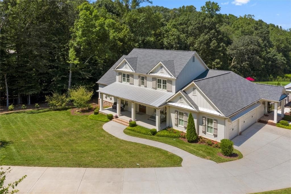 4 bedroom, 6 bathroom, 6,220 sq ft single family residence sold at 113 Trinity Hollow Drive, Canton, GA 30115