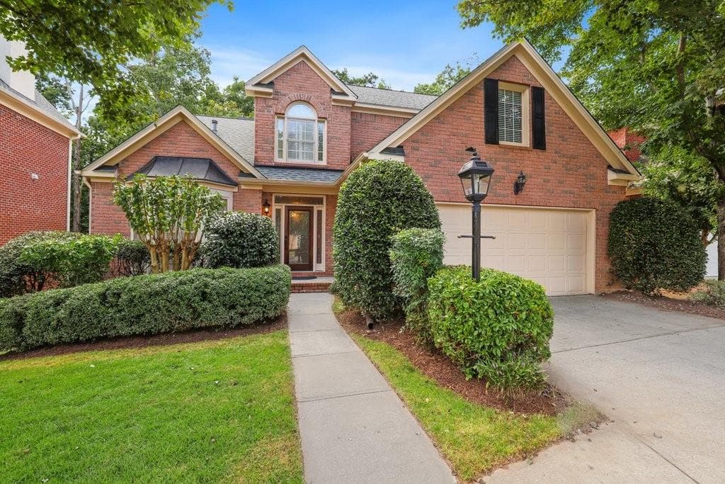 4944 Village Terrace Drive, Dunwoody, GA 30338 — most recent listing photo