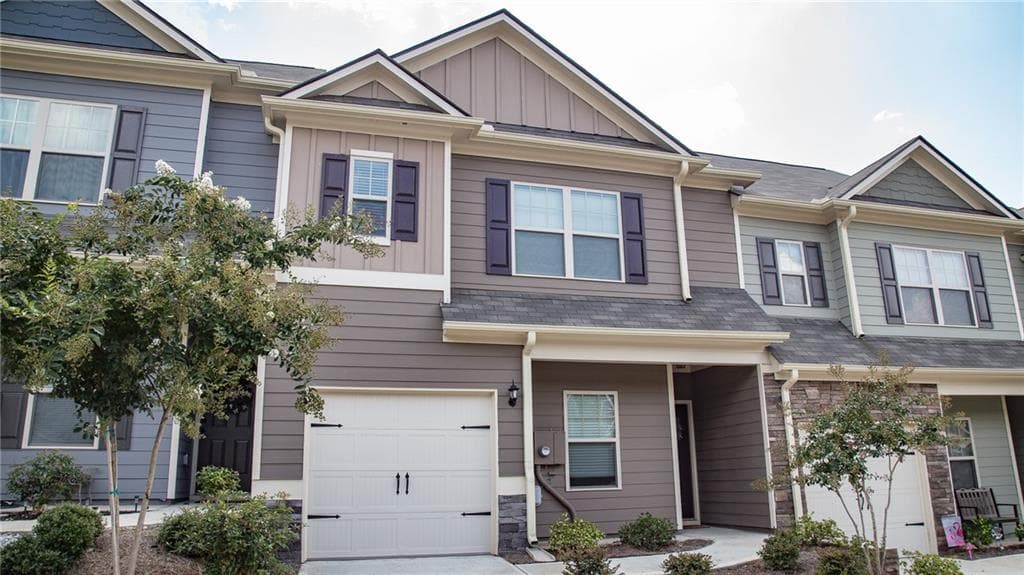 261 Valley Crossing, Canton, GA 30114 — most recent listing photo