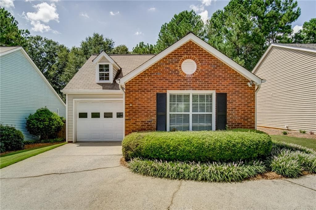 3 bedroom, 2 bathroom, 1,062 sq ft single family residence sold at 235 Dennis Drive, Alpharetta, GA 30009