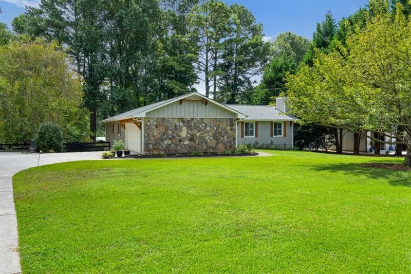 3 bedroom, 2 bathroom, 1,716 sq ft single family residence sold at 12815 Providence Road, Alpharetta, GA 30009