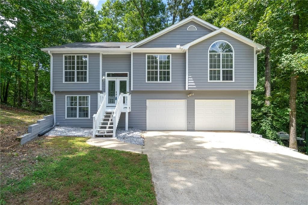 2261 Skint Chestnut Drive, Lithia Springs, GA 30122 — most recent listing photo