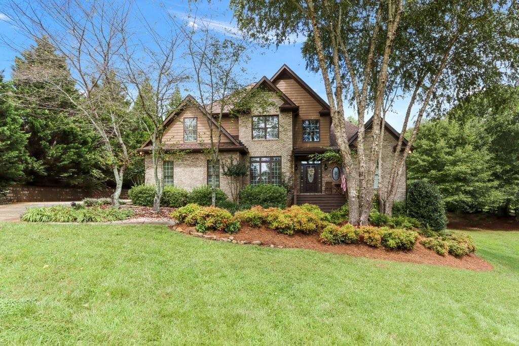 121 Dunroven Way, Dawsonville, GA 30534 — most recent listing photo