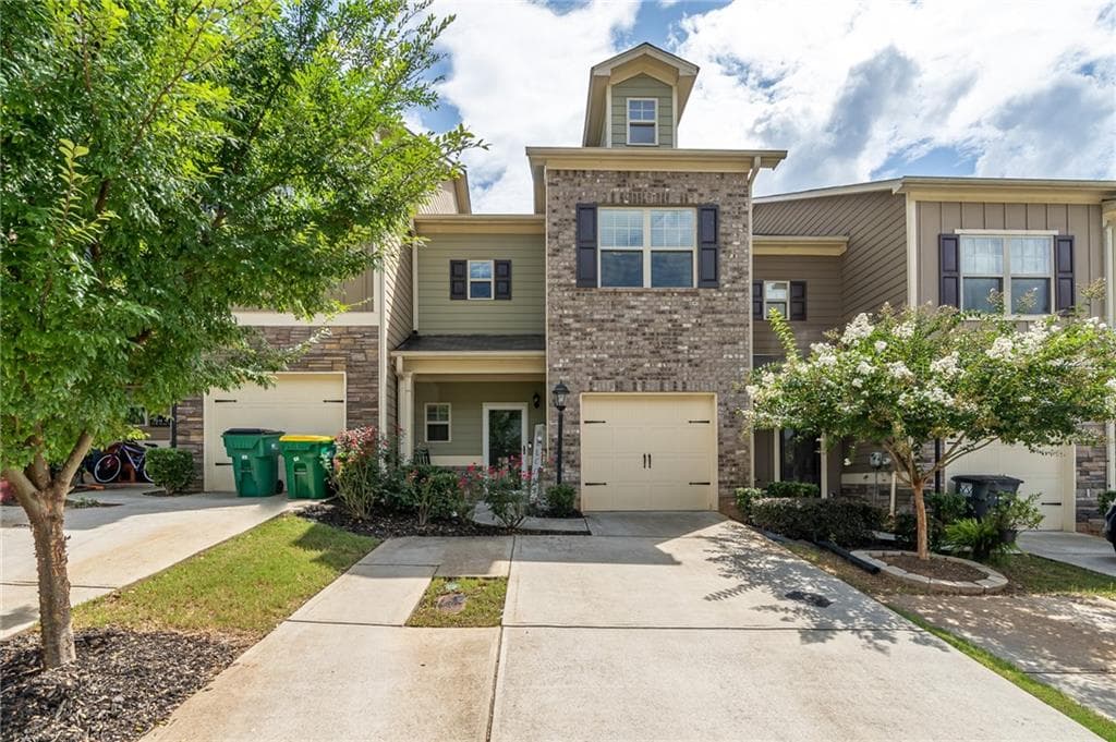 3 bedroom, 3 bathroom, 1,668 sq ft townhouse sold at 171 Spring Way Square, Canton, GA 30114