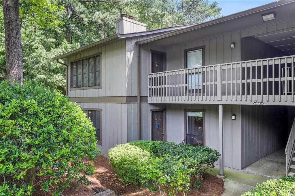 401 Smokerise Circle, Marietta, GA 30067 — most recent listing photo