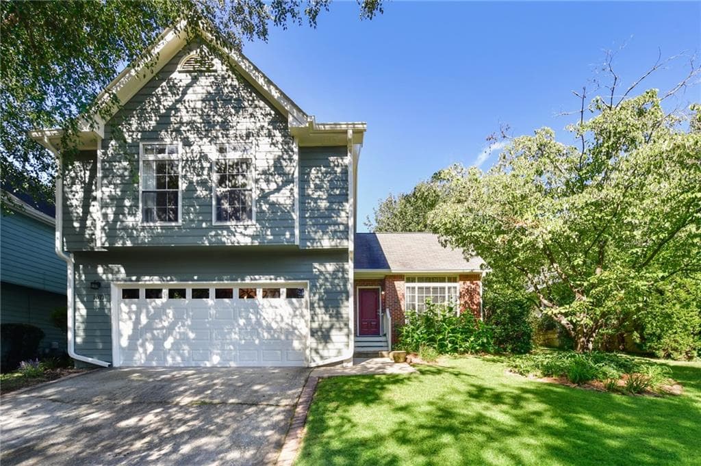 1071 Ashbury Drive, Decatur, GA 30030 — most recent listing photo