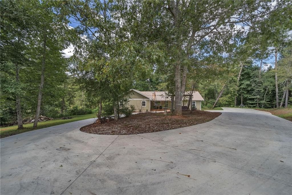 335 Stovall Road, Cleveland, GA 30528 — most recent listing photo