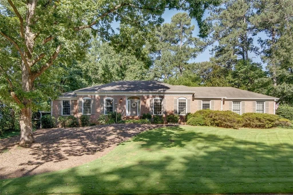 981 Hess Drive, Avondale Estates, GA 30002 — most recent listing photo