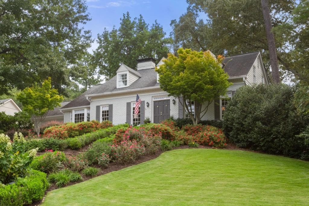 5 bedroom, 4 bathroom, 3,760 sq ft single family residence sold at 4605 Brook Hollow Road, Atlanta, GA 30327