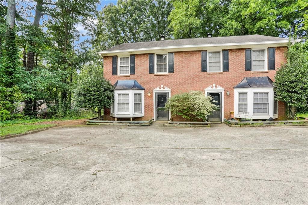 duplex sold at 56 Simonton Court, Tucker, GA 30084