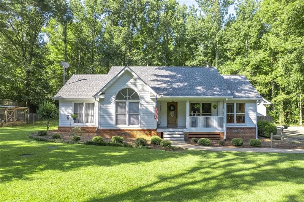 41 LIVE OAK Drive, Arnoldsville, GA 30619 — most recent listing photo