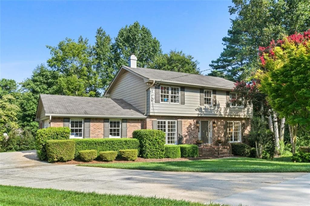 5240 YARMOUTH Court, Dunwoody, GA 30338 — most recent listing photo