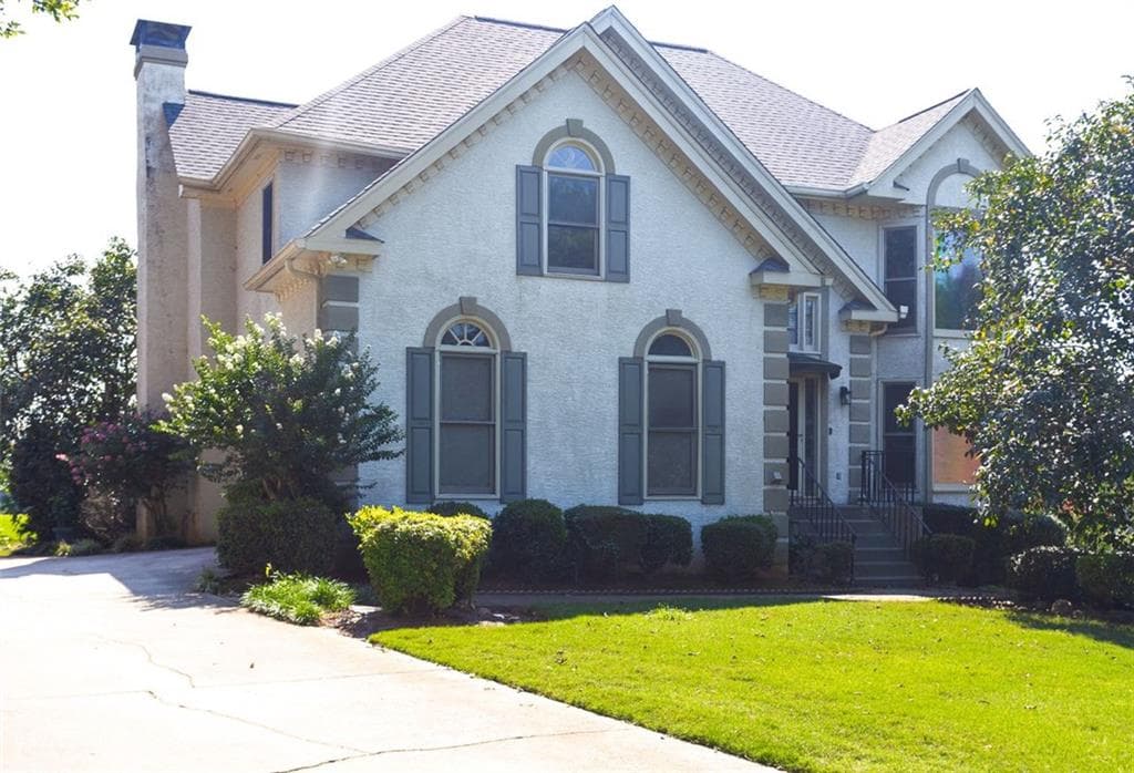 3 bedroom, 3 bathroom, 2,530 sq ft single family residence sold at 5782 SOUTHLAND Walk, Stone Mountain, GA 30087