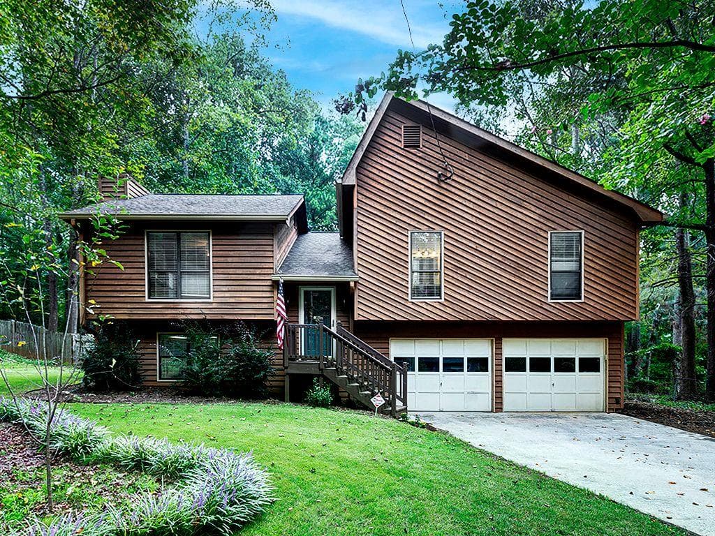 3 bedroom, 2 bathroom, 1,228 sq ft single family residence sold at 38 Beatrice Street, Dallas, GA 30157