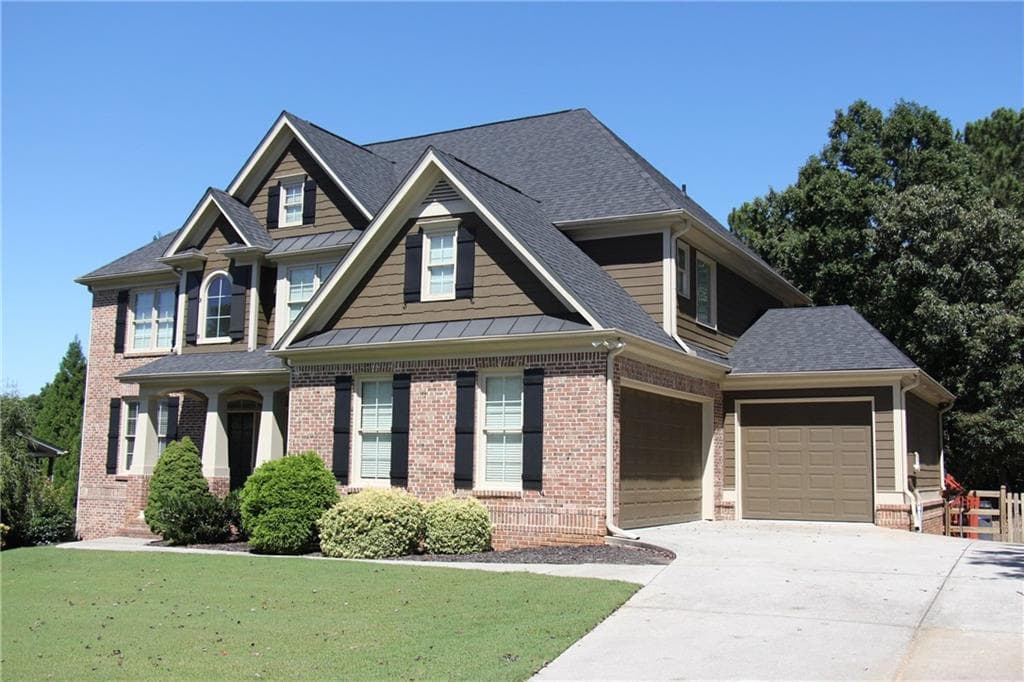 7 bedroom, 5 bathroom, 5,642 sq ft single family residence sold at 62 Applewood Lane, Acworth, GA 30101