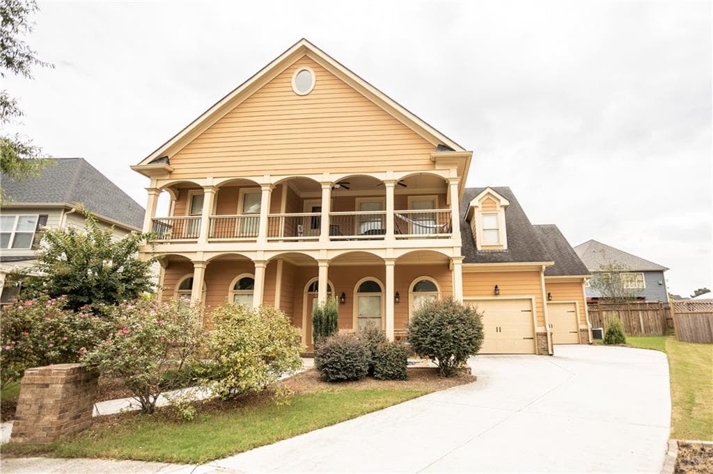 6 bedroom, 5 bathroom, 4,026 sq ft single family residence sold at 674 Crystal Cove Court, Loganville, GA 30052