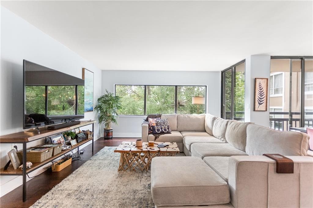 2 bedroom, 3 bathroom, 1,536 sq ft condominium sold at 1130 Piedmont Avenue 401, Atlanta, GA 30309
