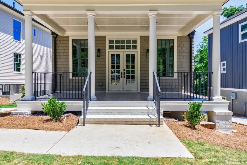 4 bedroom, 4 bathroom, 2,308 sq ft single family residence sold at 1775 Wenlock Avenue, Atlanta, GA 30318